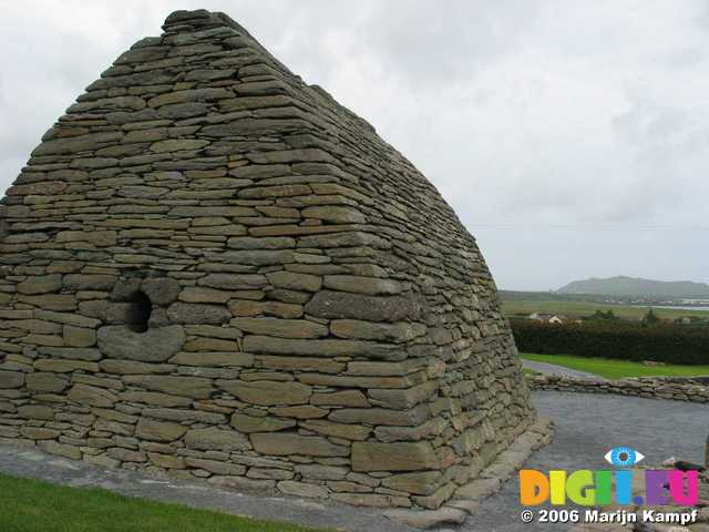 19606 Gallarus Oratory